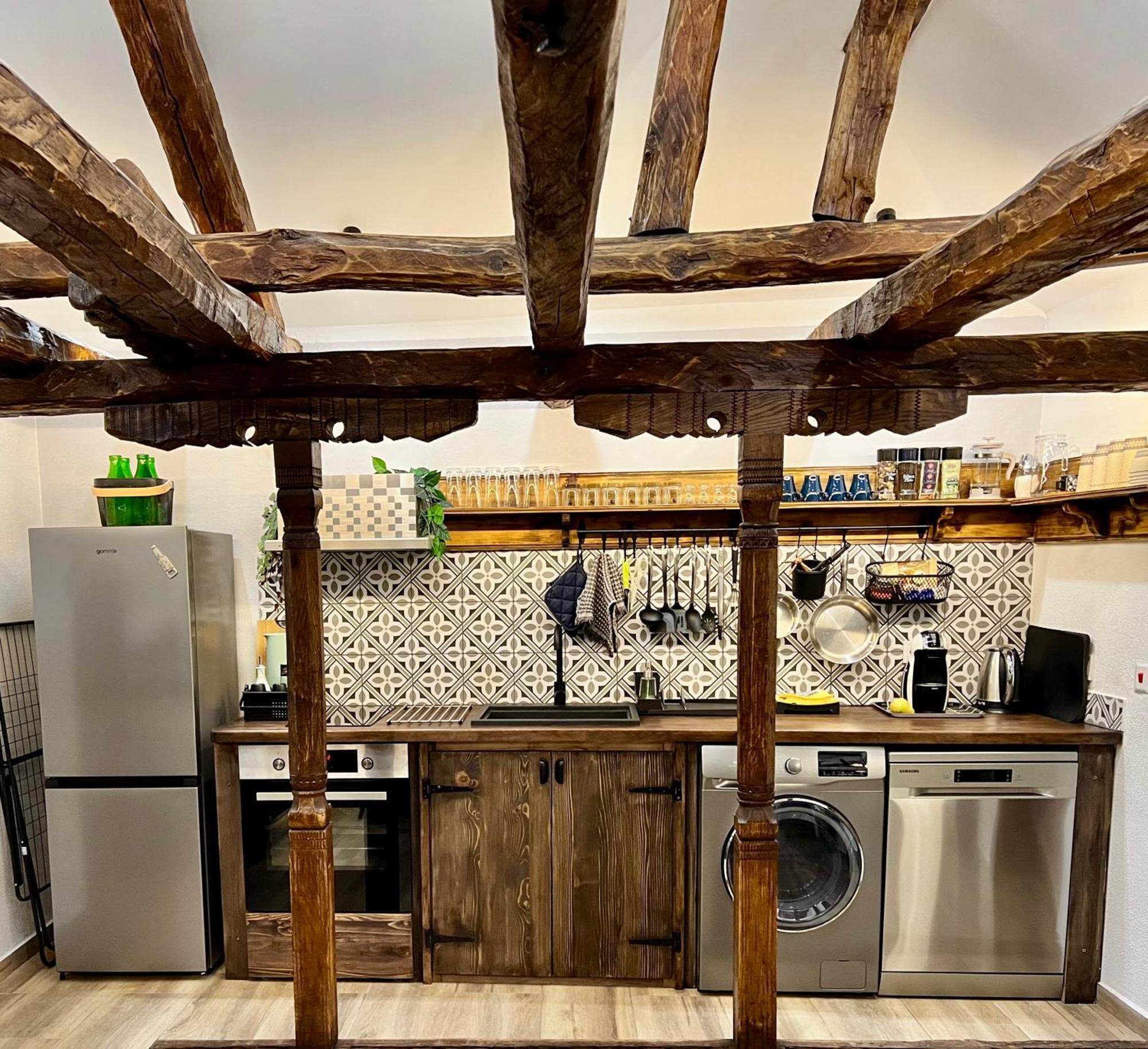 Туйковата Къща Tuikov'S House Teteven ภายนอก รูปภาพ
